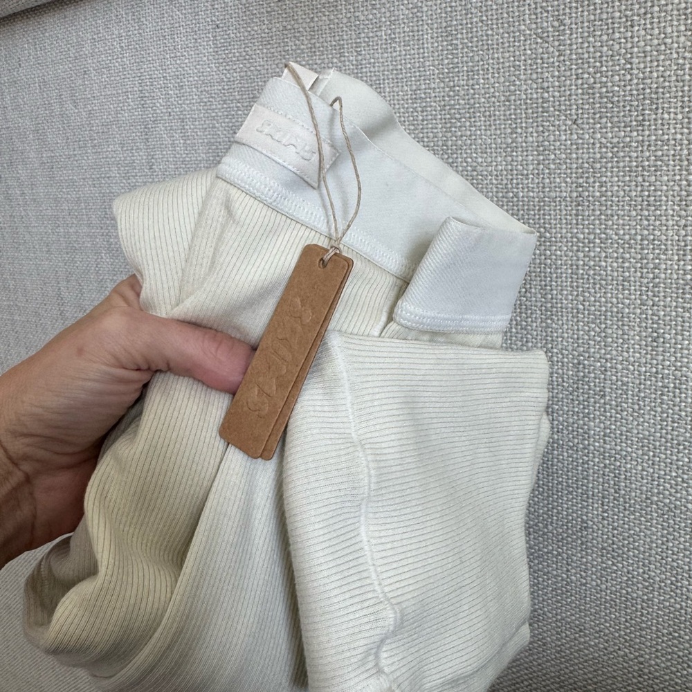 SKIMS Cream Ribbed Intimates Set - Picture 3 of 5